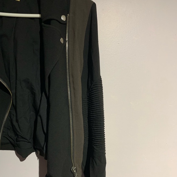 Aritzia Wilfred Montesson Jacket multicolored black and olive green size 2 - Picture 10 of 12